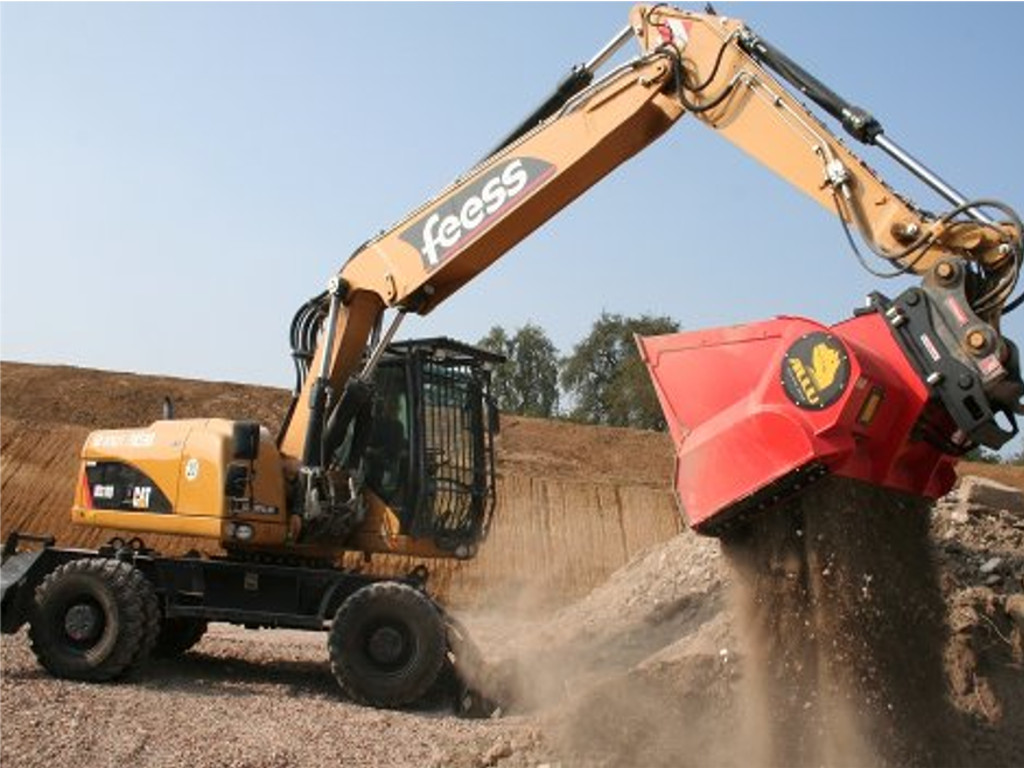 Feess-Bagger mit Separator